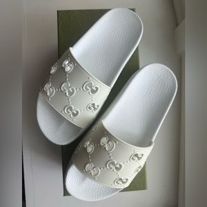 Gucci Pursuit GG Slide Sandals Size EU 37 (US Size 6.5 - 7)